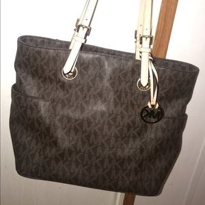 Michael kors hangbag